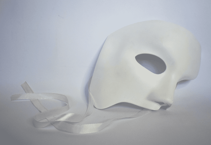 empty ceramic mask